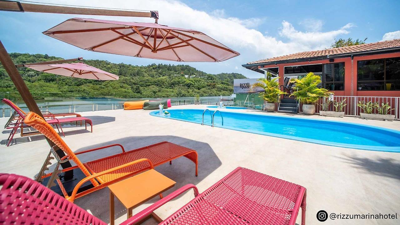 Rizzu Marina Hotel Балнеариу-Камбориу Экстерьер фото